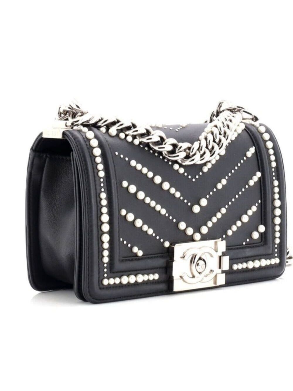 CHANEL Boy Bag Black Chevron with Pearls - Picture 3 of 10